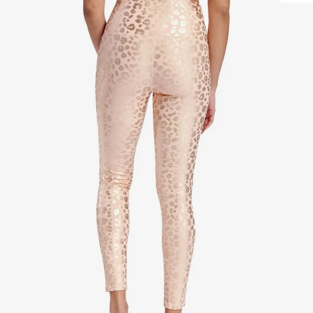 ELECTRIC YOGA Cheeta foil print size small leggings - Picture 3 of 9